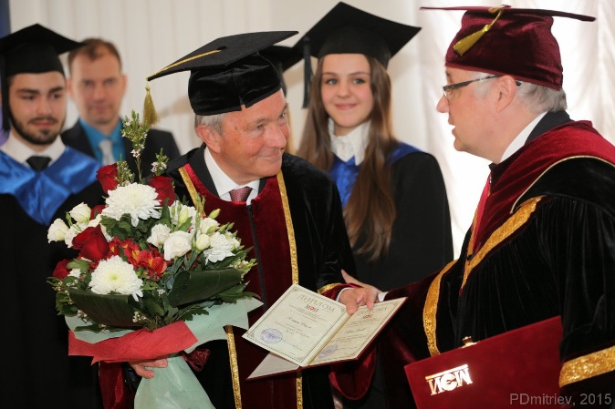 265. During ceremony the conversation between prof. Claus Ridle and MPEI Rector N. Rogalev.