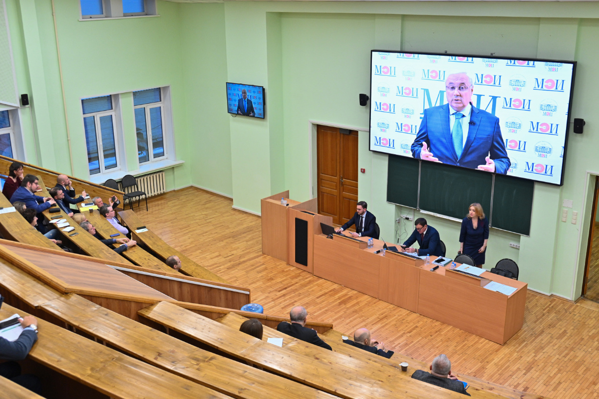 В НИУ «МЭИ» прошло заседание секции «Охрана атмосферного воздуха»  научно-технического совета Росприроднадзора